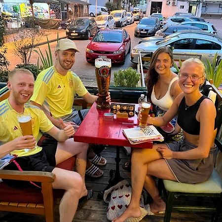 Hostel Chilli Тирана Экстерьер фото