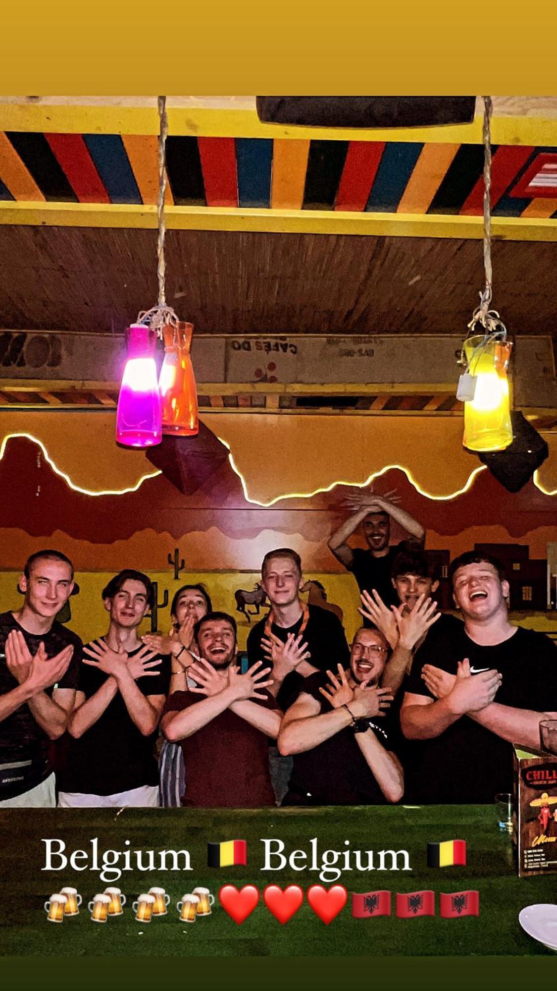 Hostel Chilli Тирана Экстерьер фото