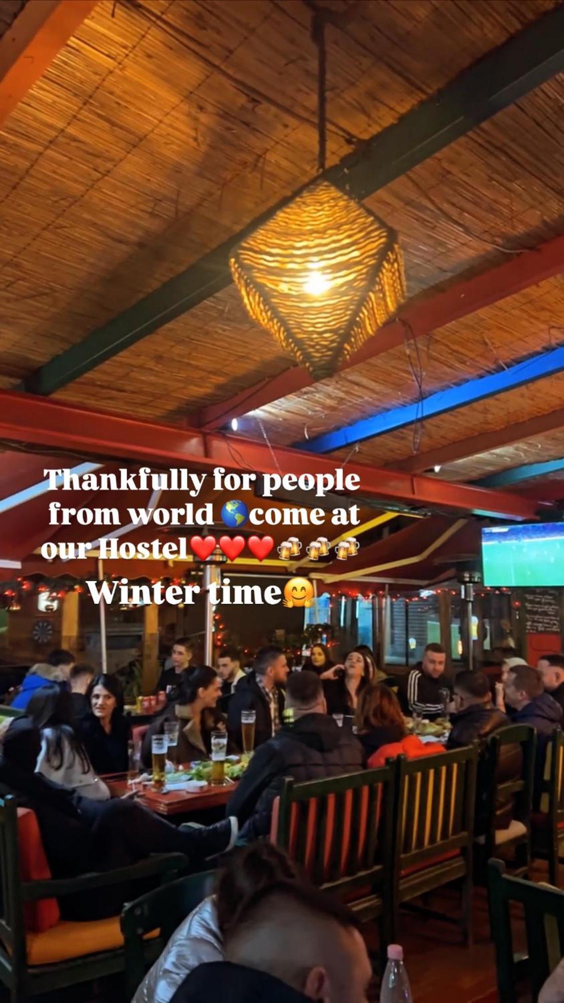 Hostel Chilli Тирана Экстерьер фото